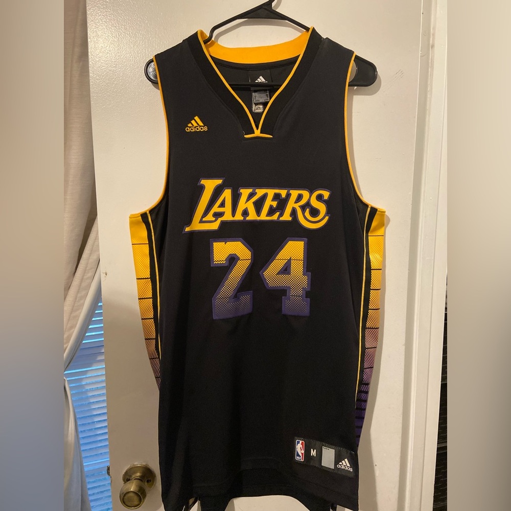 Kobe Bryant Los Angeles Lakers Jersey 2011-12 (M) Very Rare